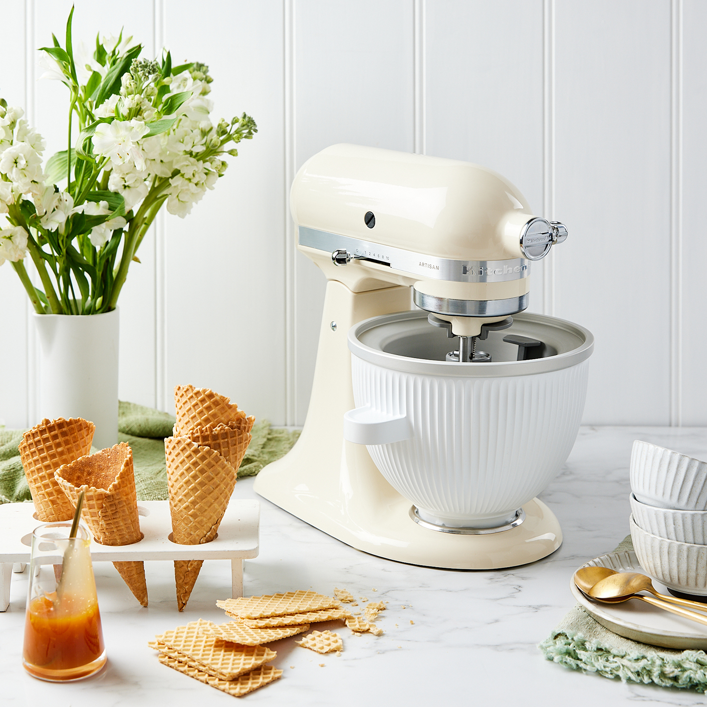 Kitchenaid hand deals mixer almond cream